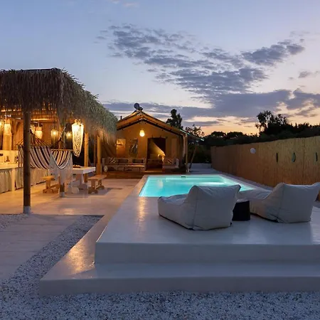 Luxussátor Nomad Glamping *