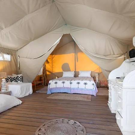 Nomad Glamping Luxussátor *