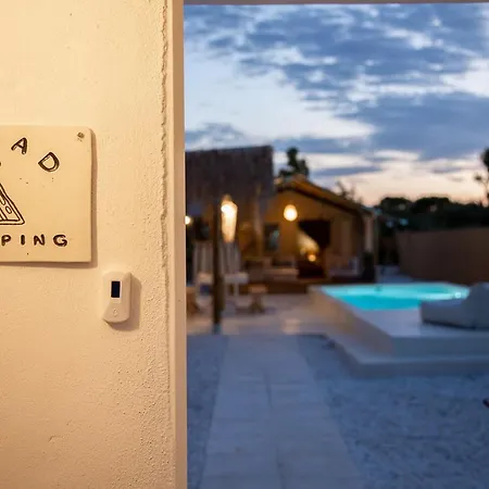 Luxussátor Nomad Glamping *